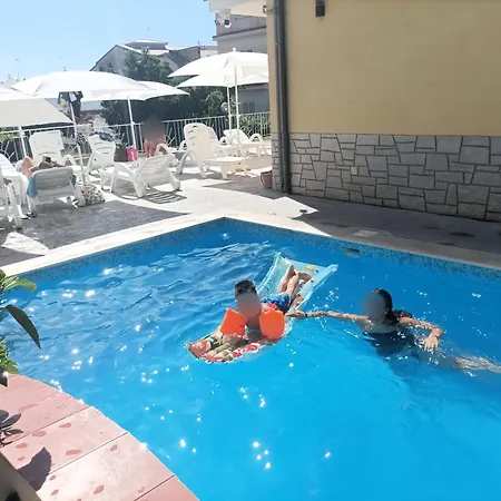 La Playa Del Sol