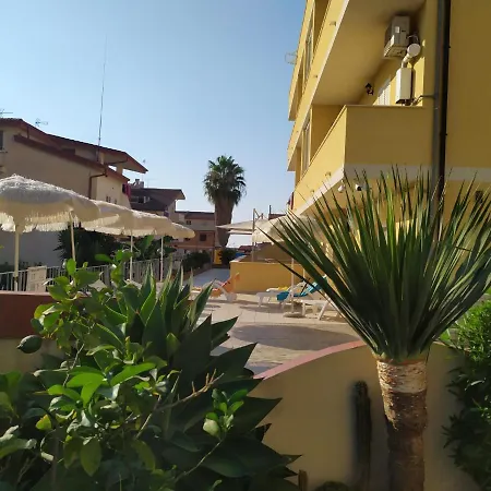 Hébergement de vacances La Playa Del Sol Tropea Santa Domenica (Vibo Valentia)